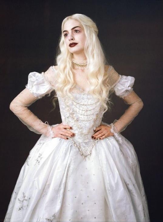 Классическая модная кукла «Белая Королева», 29 см  
