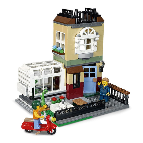 Lego Creator. Домик в пригороде  