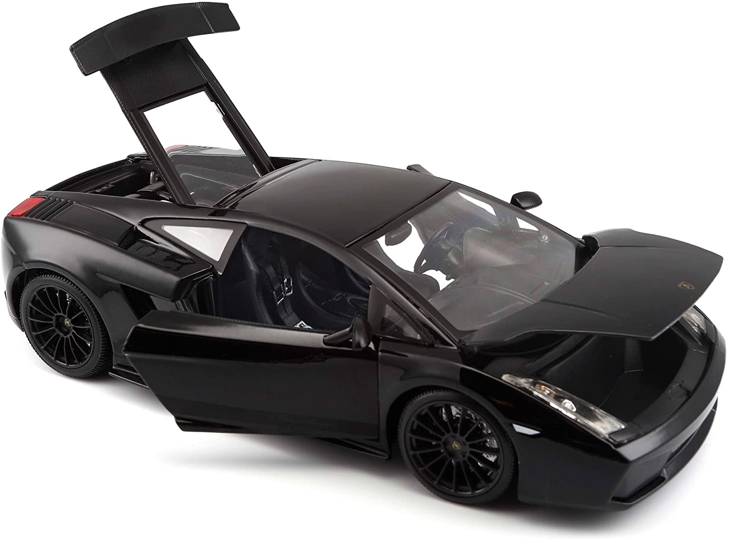Модель автомобиля Lamborghini Gallardo Superleggera, 1:18   