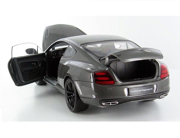 Модель машины – Bentley Continental Supersports, 1:18  