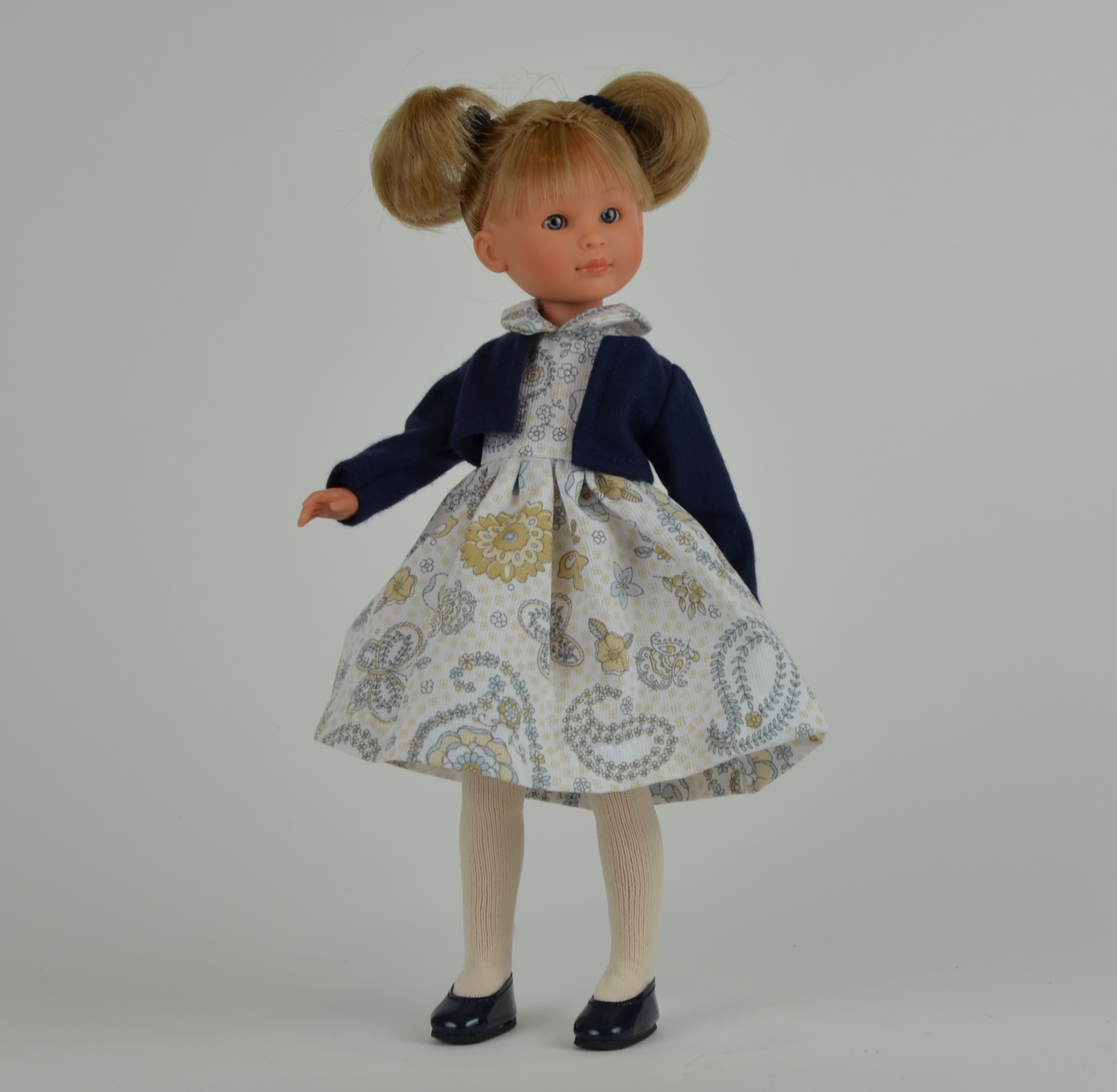 Кукла Селия в синем болеро, 30 см.