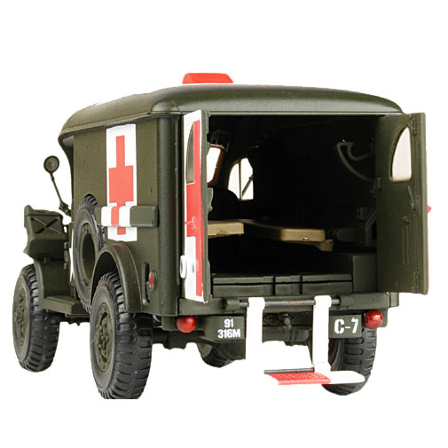Коллекционная модель - грузовик скорой помощи США,  1:32  