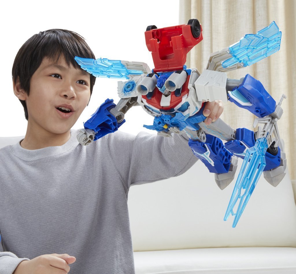 Transformers. Трансформеры: Роботы под прикрытием - Заряженый Оптимус Прайм   