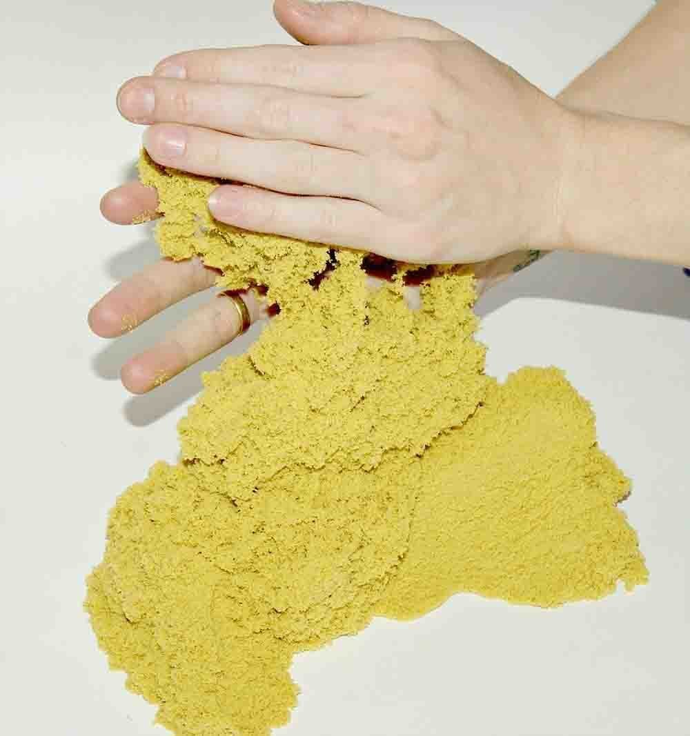 Волшебный песок с формочкой, 1 кг., цвет – желтый  