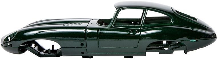 Сборная модель машины Bburago JAGUAR E COUPE 1961 года выпуска, масштаб 1:18  
