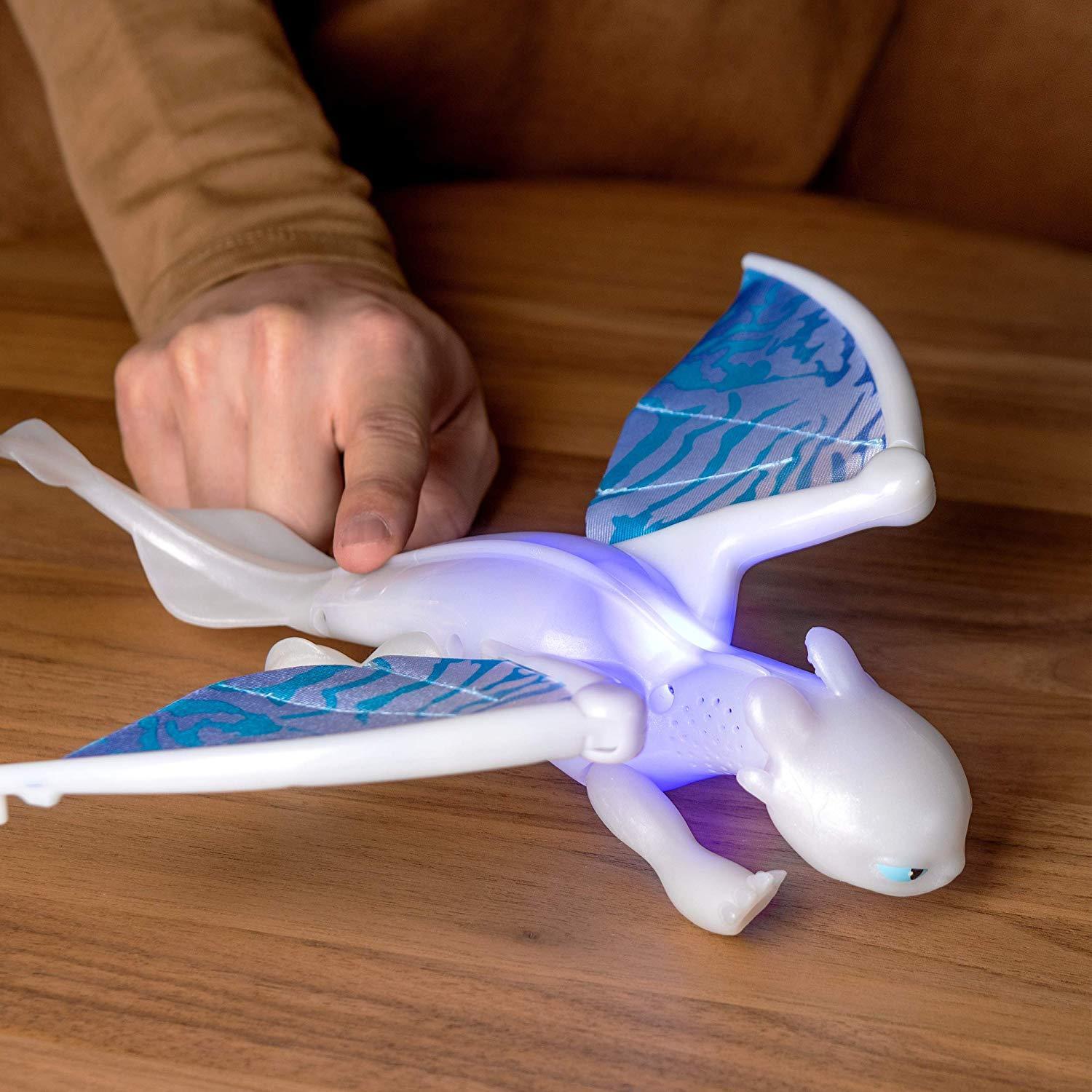 Интерактивная игрушка Как приручить дракона-3 - Дневная фурия, свет и звук, 27 см  