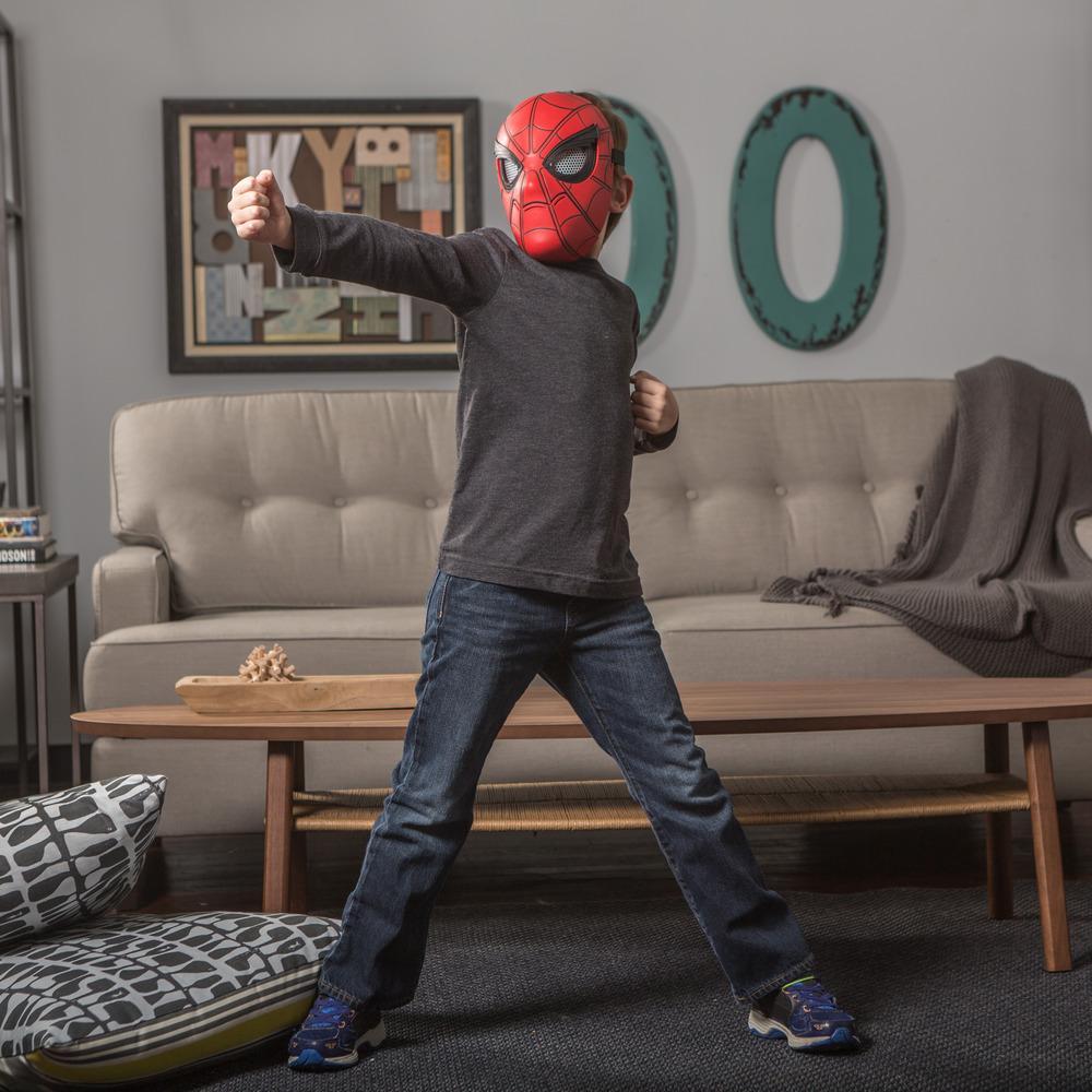 Интерактивная маска Человека-паука  