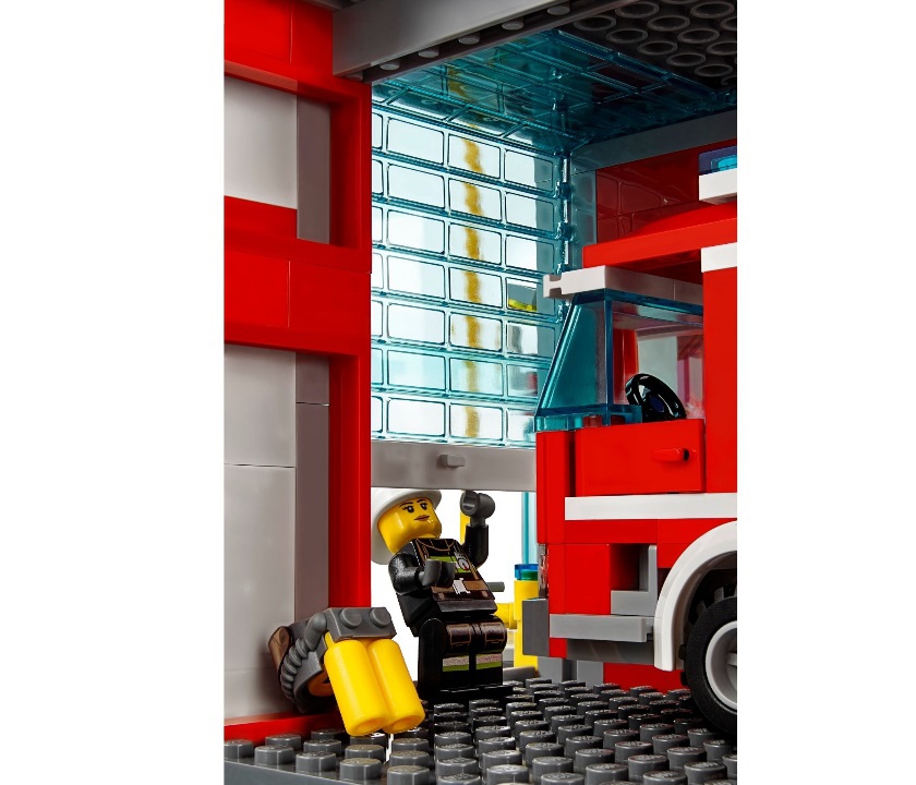Lego City. Пожарная часть  