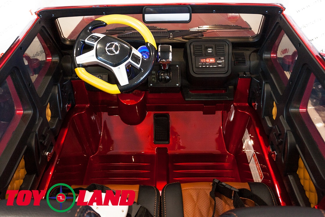 Электромобиль ToyLand Mercedes-Benz Maybach G650 AMG красного цвета  