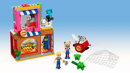 LEGO Super Hero Girls. Харли Квинн спешит на помощь  
